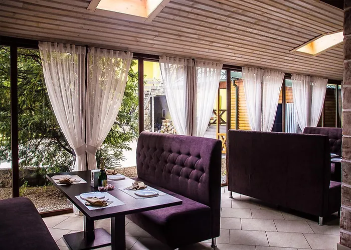 Malyvo Otel *